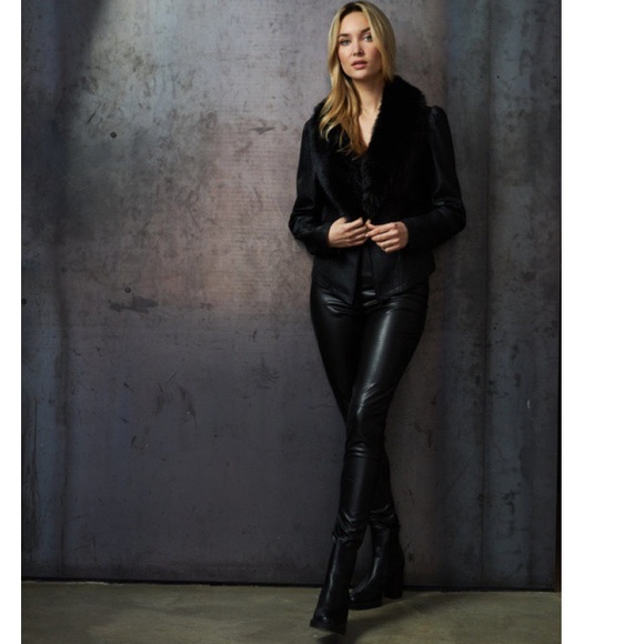 Joseph Ribkoff Pants - Joseph Ribkoff Sz 6 Faux Leather Panel Jeans